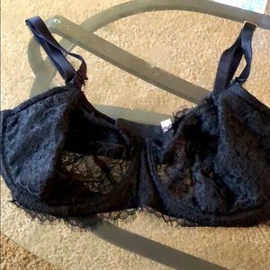 Victoria’s Secret Dream Angels unlined wicked bra
